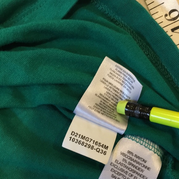 Jones New York Signature blouse size large - Picture 7 of 8